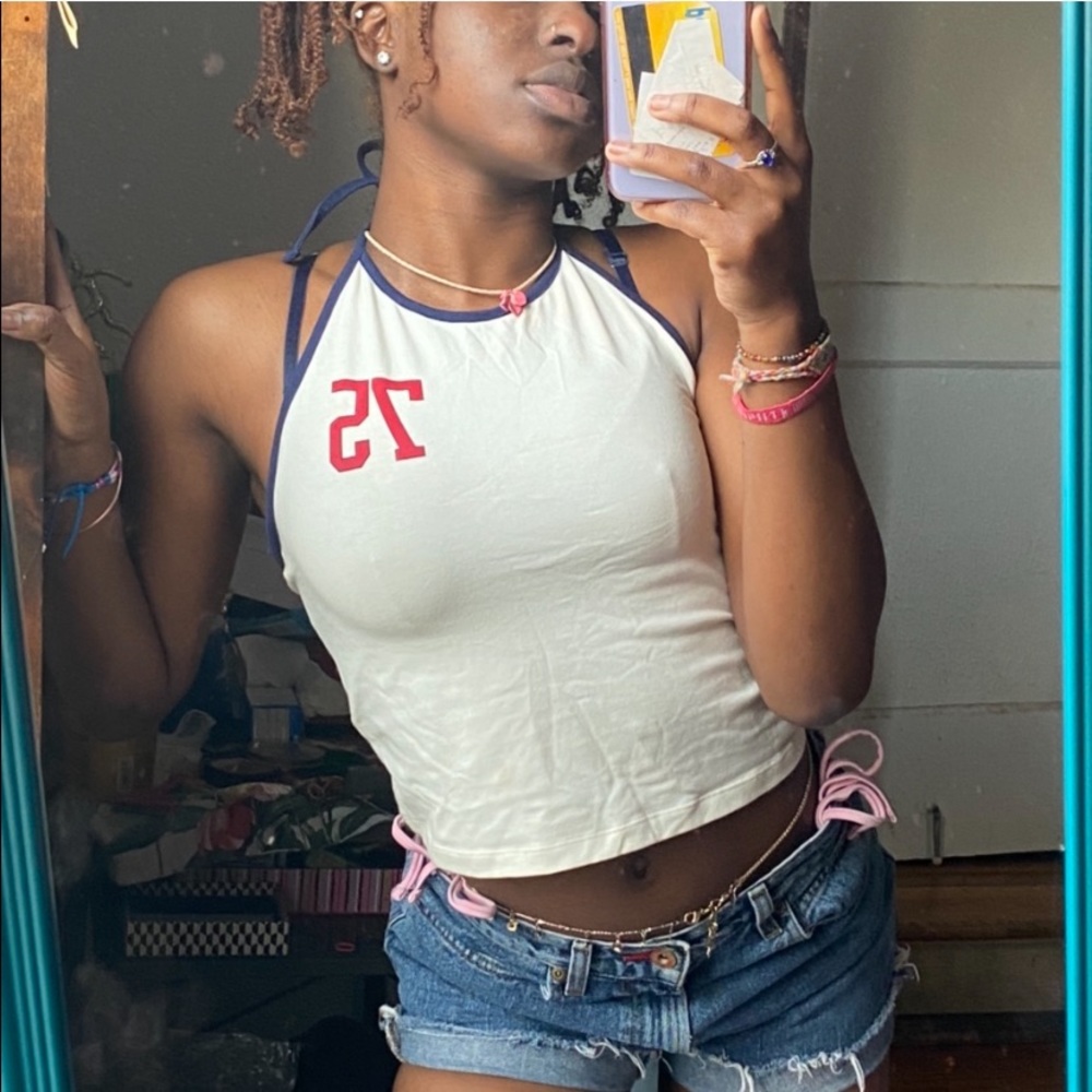 Cute Halter top - Picture 7 of 7